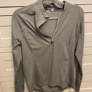 Puma quarter zip size medium